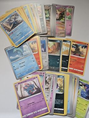 70x Pokemon Cards